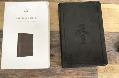 Esv Personal Reference Bible Trutone Olive Celtic Cross Design