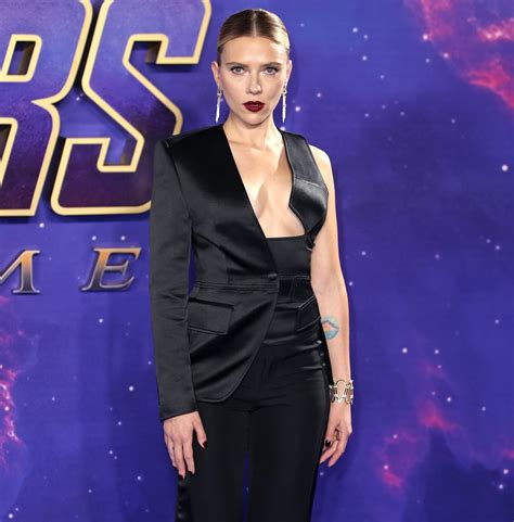 Scarlett Johansson Black Suit At Avengers Endgame Red Carpet Popsugar