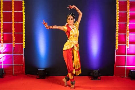 5 Popular India Traditional Dances Worldwide Trstdly Trusted News In