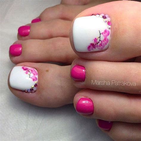 Indicado para manicure e pedicure. 3450 best Toe Nails Designs images on Pinterest | Toe nail designs, Pedicures and Toenails