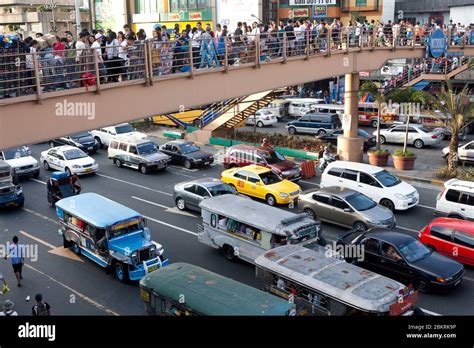 Philippines Luzon Island Manila Traffic Stock Photo Alamy