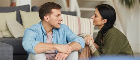 15 Powerful Communication Exercises For Couples