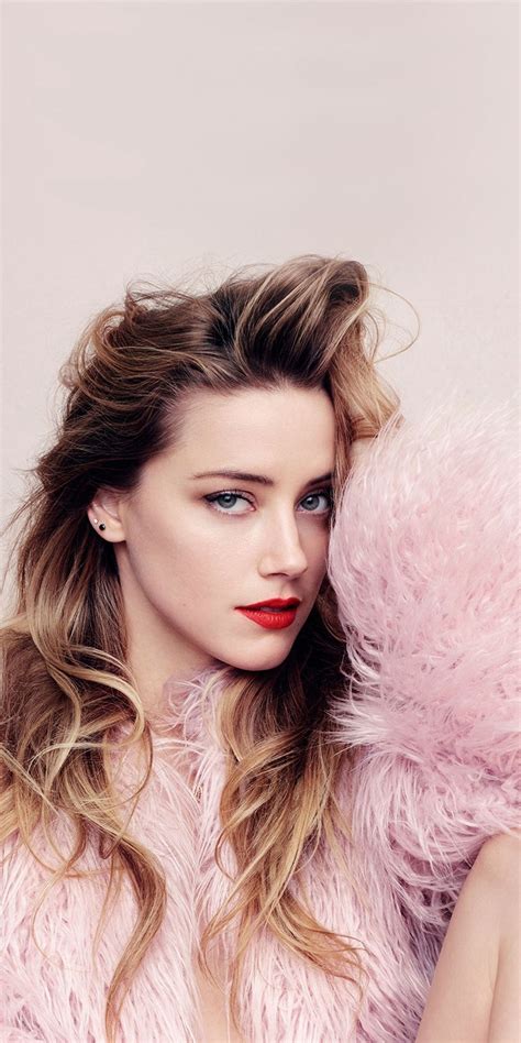Beautiful Actress Amber Heard Blue Eyes Wallpaper Amber Heard Hair