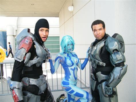 Gears Of Halo Master Chief Forever Halos Cortana Costume Play Photos