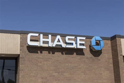Chase Bank Retail Location Chase Is The Consumer And Commercial