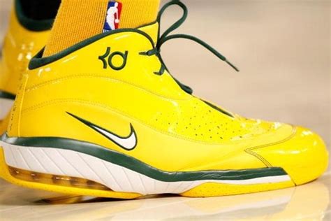 Kobe bryant and kevin durant. Kevin Durant | Nike Shoe History | Sneaker Pics and ...