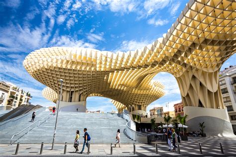 Los 20 lugares imprescindibles para visitar en Sevilla