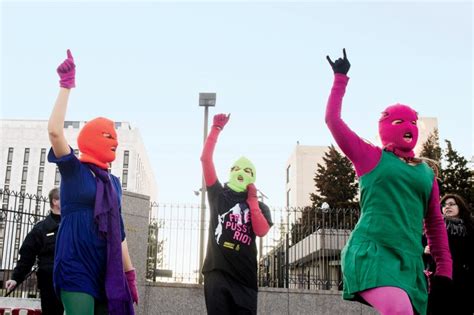 Pussy Riot Tan Rusya Daki Seçimler Için Geliyor Elections Bant Mag