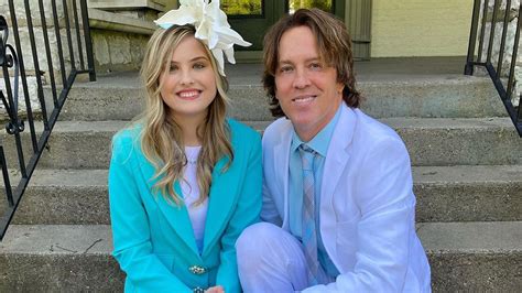 anna nicole smith s daughter dannielynn looks all grown up at kentucky derby