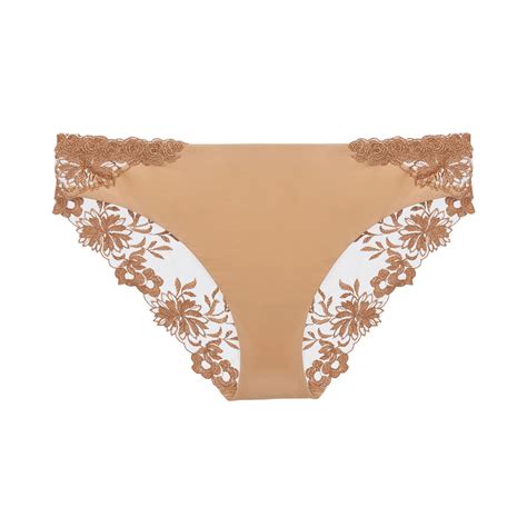 Wholesale Lace Women Panty Sexy Girls Romantic Underwear Mid Waist