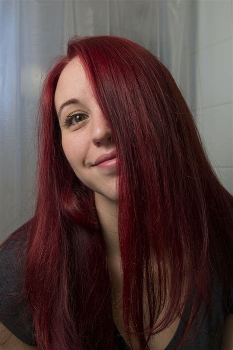 Red hair with blonde highlights. How To Dye Your Brown Hair Red Without Bleach If You're In ...