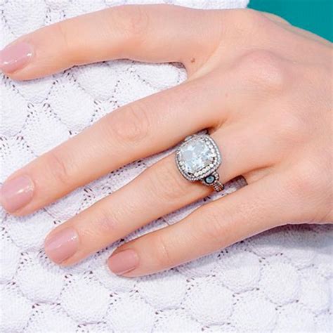 Jessia Biels Engagement Ring Ringspo