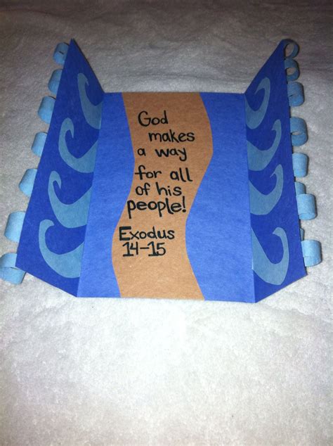 Great Craft Idea For Telling The Story Of Moses Parting The Red Sea