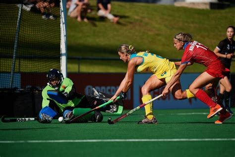 olympic hockey qualifiers australia hold on against gritty russia the hockey paper