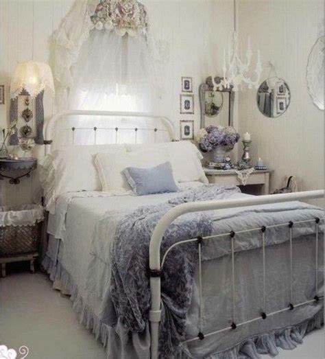 Cool Shabby Chic Bedroom Decorating Ideas Small Shabby Chic Bedrooms Shabby Chic Bedroom