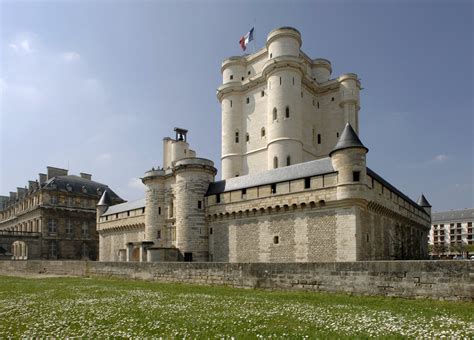 Au Fil Des Fortifications Château De Vincennes Le Plus Haut Donjon D