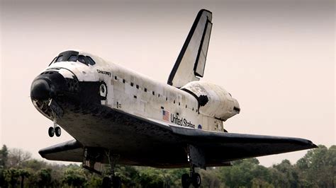 Space Shuttle Discovery Wallpapers Pictures Images