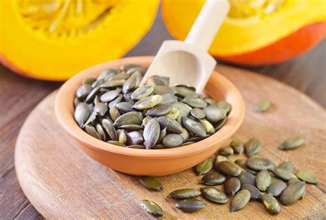 Reasons Why You Should Eat Pumpkin Seeds Emedihealth