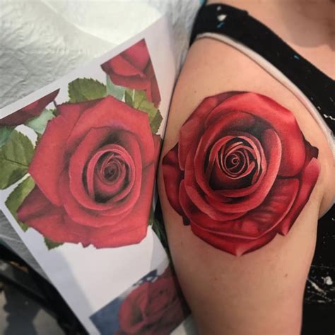 Updated 40 Rose Shoulder Tattoo Ideas