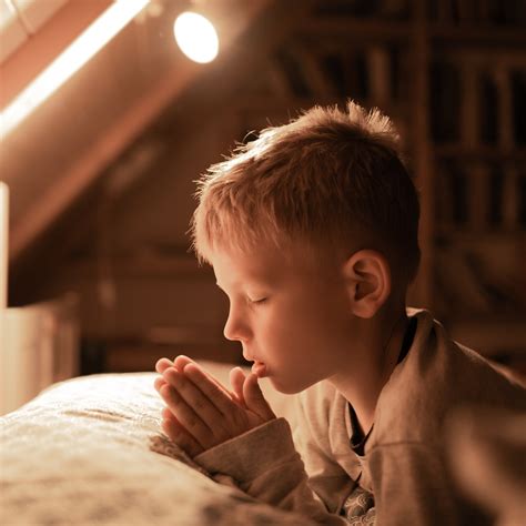 Eli Prays Against Tornadoes (Family Rosary Across America) - Relevant Radio