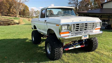 Fully Built Lifted 79 Bronco Packs Plenty Of Power Ford Trucks