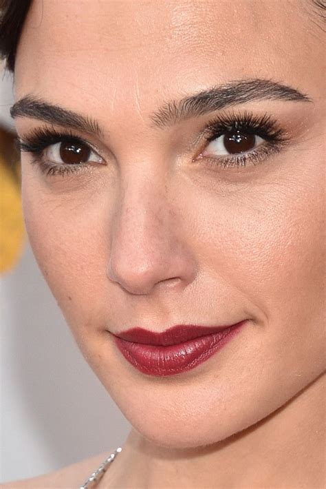 Gal Gadot Eyes Gal Gadot Face Movie Star In The World Shes A Images And Photos Finder