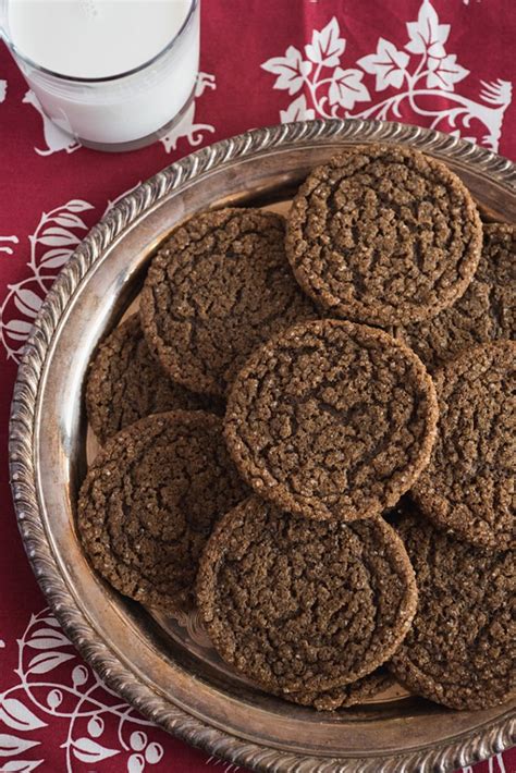 Soft And Chewy Gingerbread Cookies