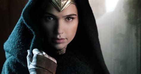 How Gal Gadots Wonder Woman Audition With Ben Affleck Instantly Won Her The Part