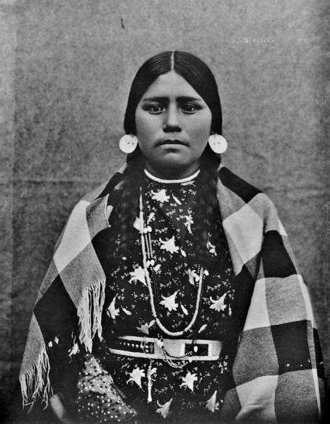 Incredible Portraits Of Native American Girls From The 1800s Others
