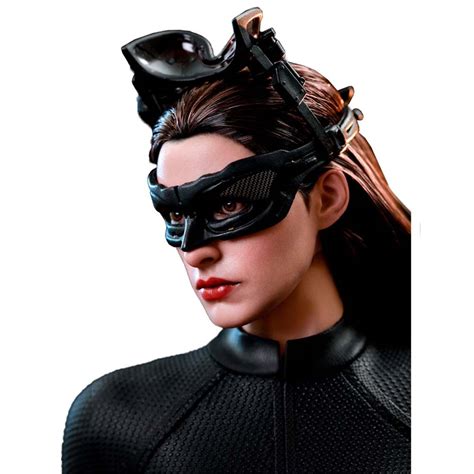 The Dark Knight Rises Hot Toys Catwoman