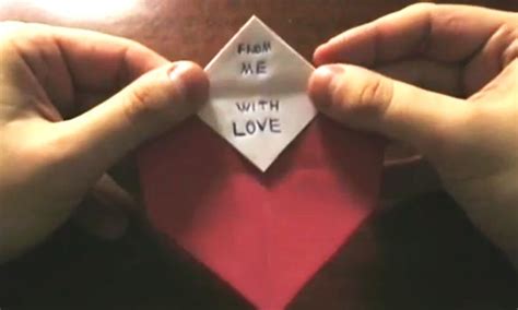 10 Easy, Last-Minute Origami Projects for Valentine's Day ...