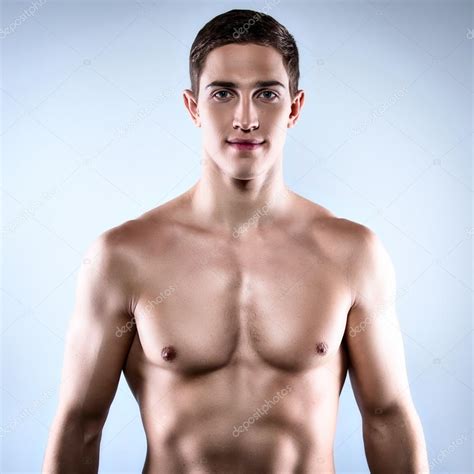 Junger Mann Mit Nacktem Oberkörper Stockfotografie Lizenzfreie Fotos © Dima Sidelnikov