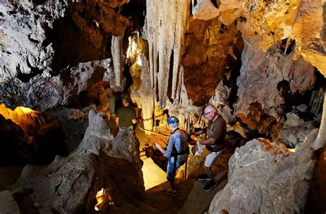 Colossal Cave Still A Draw For Tucsonans Visitors Recreation
