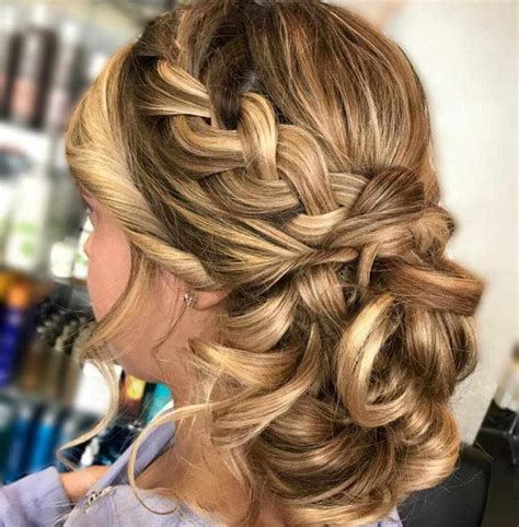 30 Stunning Prom Hair For Long Hair 2019 Hair Prom Long Hair Styles