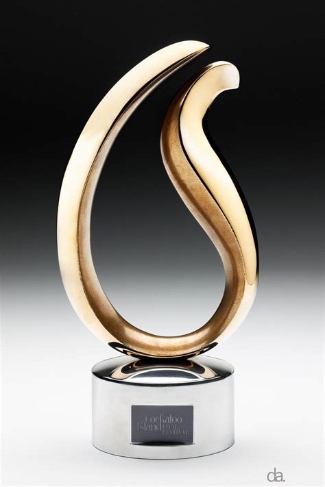 Metal Awards And Trophies Trophy Design Custom Trophies Awards Trophy