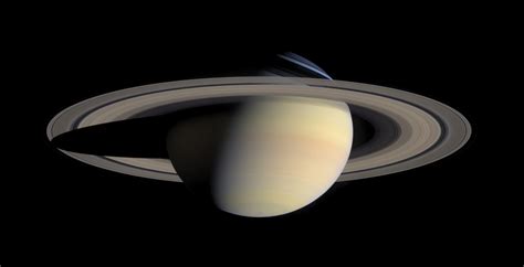 Saturns Spoke Season Mysterious Lines Observed On The Planets Rings