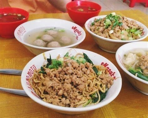 Membuat lempah kuning tidaklah sulit. 29 Makanan Khas Bangka Belitung Bikin Nagih - WISATAPRO