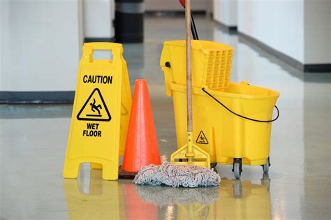 Office Cleaning Tips and Tricks - G&C Commercial Cleaning LLC