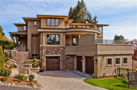 Painting the garage doors the same colors as the body of the house may also make your home appear larger. Beige stucco exterior contemporary with single car garage ...