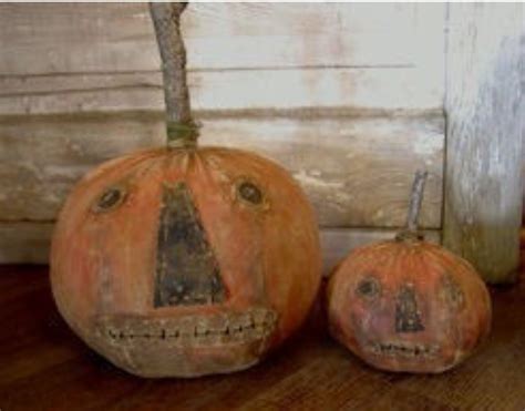 Two Little Pumpkins Primitive Halloween Crafts