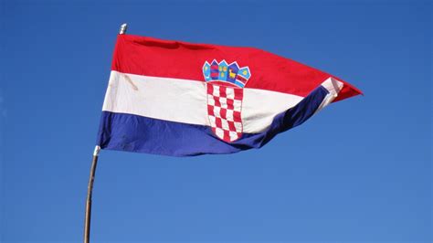 Kroatian lippu tiedot mukaan lukien tiedot valtion kroatia. Kroatien Kroatisk Flag · Gratis foto på Pixabay