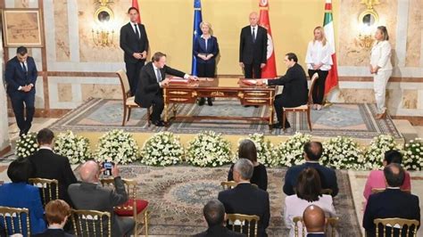تونس والاتحاد الأوروبي يوقعان اتفاقا بشأن الاقتصاد ومكافحة الهجرة غير الشرعية