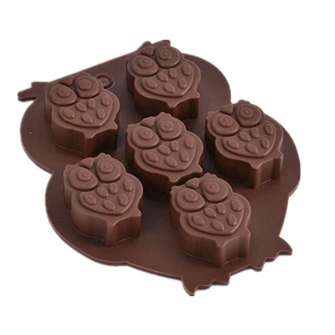 Once your silicone is good and mixed, it's time to get molding. 1 pcs owl shaped silicone cake mold chocolate mold DIY Ice ...