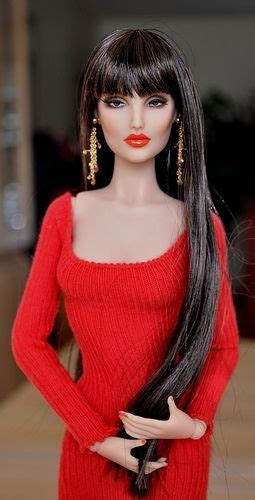 Looks Like Jane Seymour With A Smaller Face And Black Hair Barbie Style I M A Barbie Girl