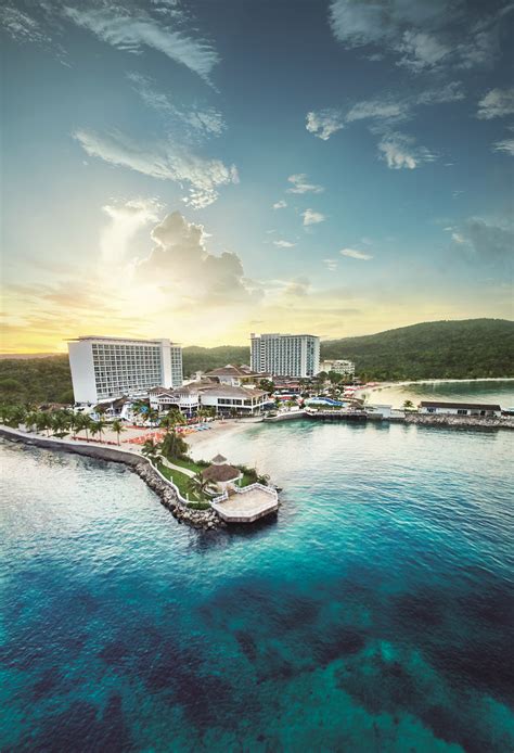 Charitybuzz 3 Nights At The All Inclusive Moon Palace Jamaica In Ocho