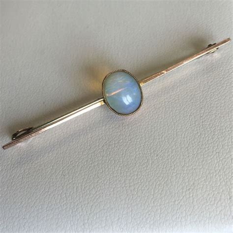 Antique 9ct Solid Gold Hallmarked White Opal Bar Brooch Opal White
