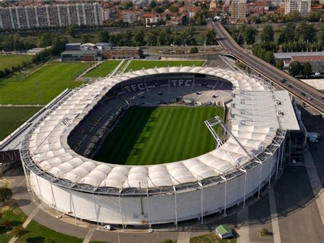 Stadium Municipal De Toulouse • Stades •