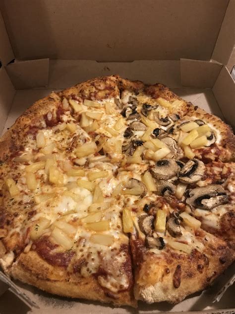 Pineapple And Mushroom Pizza From Dominos Rknightsofpineapple