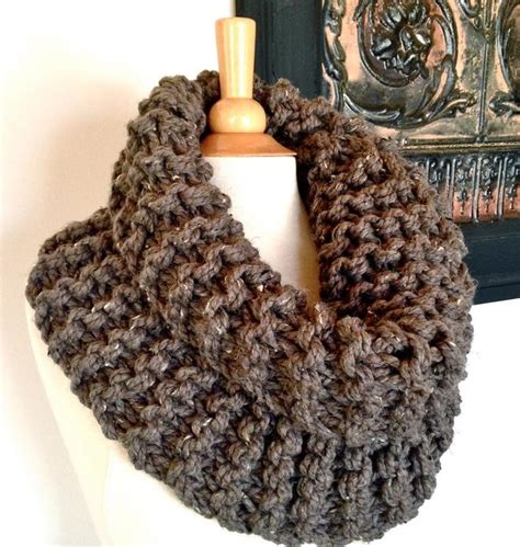 Claire S Cowl Outlander Etsy Chunky Knit Cowl Knit Cowl Cowl