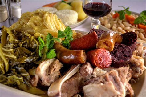 Júlia jordão / michel tikhomiroff 编剧: 葡萄牙美食~吃货福利来袭~_沪江小语种网_小语种学习门户